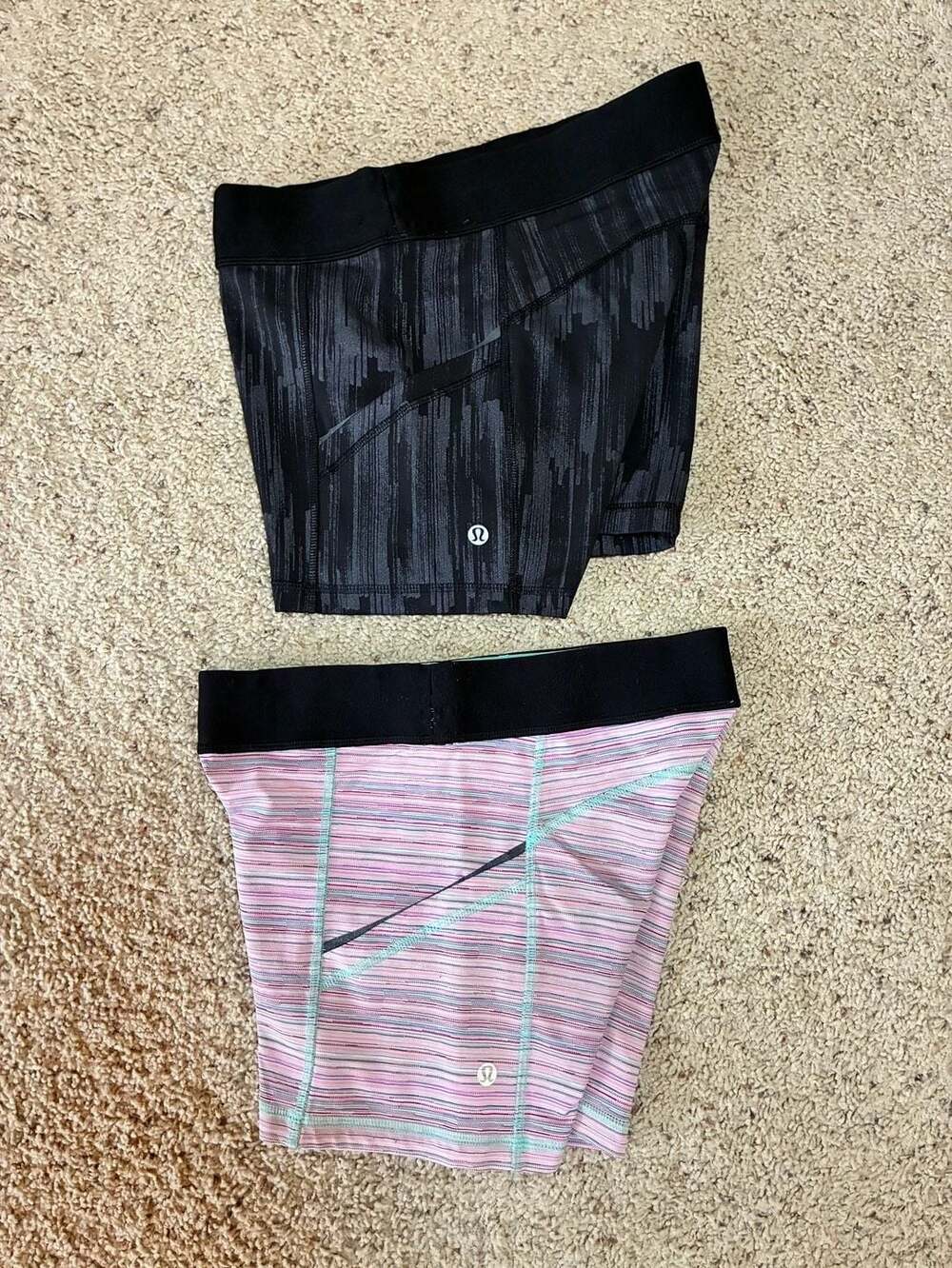 Lululemon Athletica Cyber Stripe Flash Light Menthol and Black What The Sport Sh